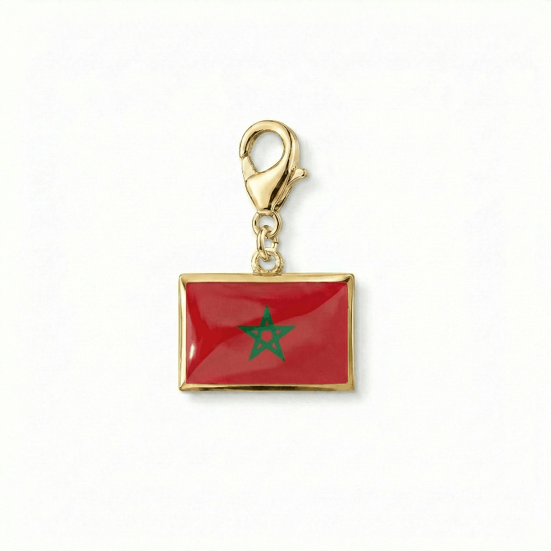 Les charms drapeaux